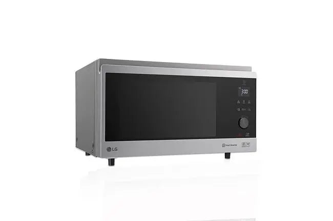 Microondas LG 39 litros, grill, 1.100 w y 4 en 1 Smart Inverter- MJ3965ACS